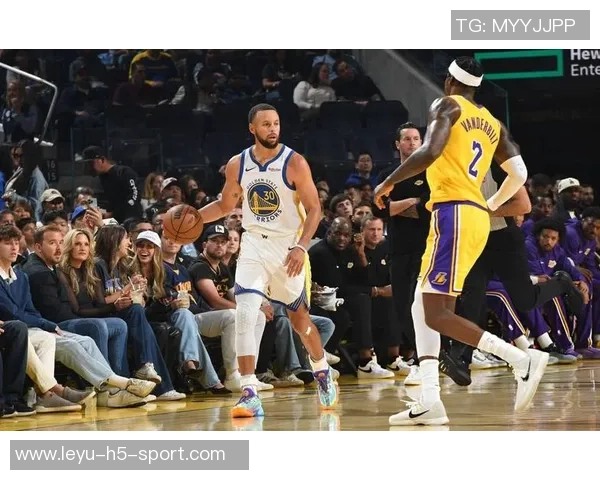 科尔确认库里巴特勒霍福德穆迪缺席湖人战役库里计划对阵开拓者