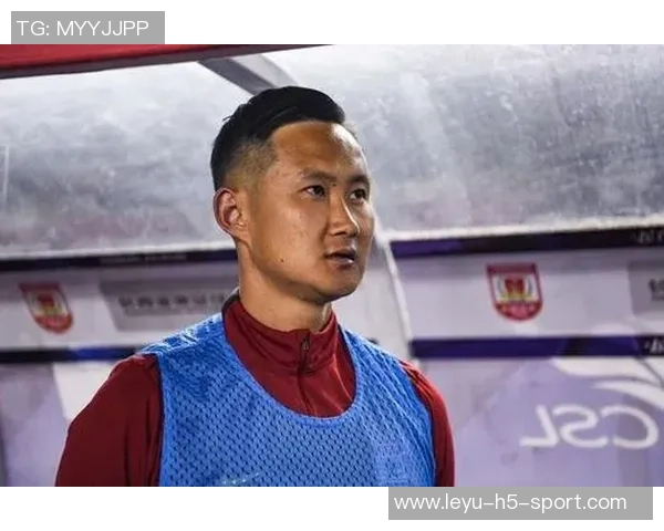 王耀鹏重返家乡加盟大连鲲城收到多支球队邀请的他做出选择 王耀鹏重返家乡加盟大连鲲城收到多支球队邀请的他做出选择